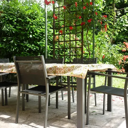 San Lorenzo Apartament *